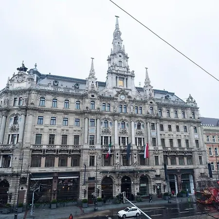 Huge Aparment In The Center With Air Conditioning * Budapeste