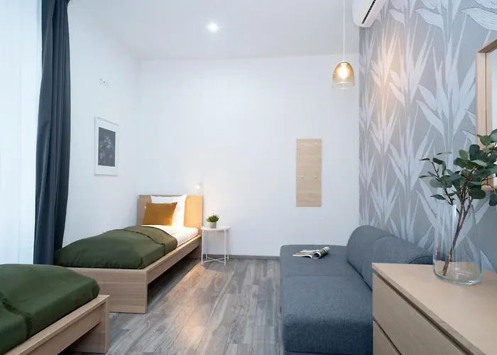 Huge Aparment In The Center With Air Conditioning * בודפשט